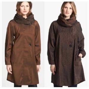 Mycra pac reversible donetella hooded raincoat leopard print/ brown bronze S/M
